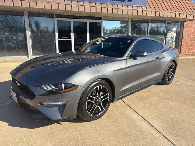 2022 Ford Mustang EcoBoost