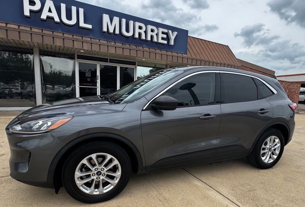 Used 2022 Ford Escape SE with VIN 1FMCU0G68NUA10735 for sale in Kaufman, TX