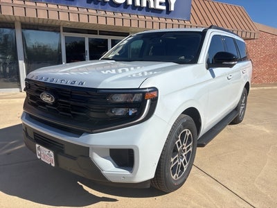 2025 Ford Expedition Active