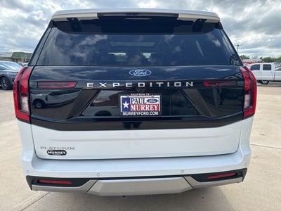 2025 Ford Expedition Platinum