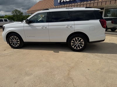 2025 Ford Expedition Platinum