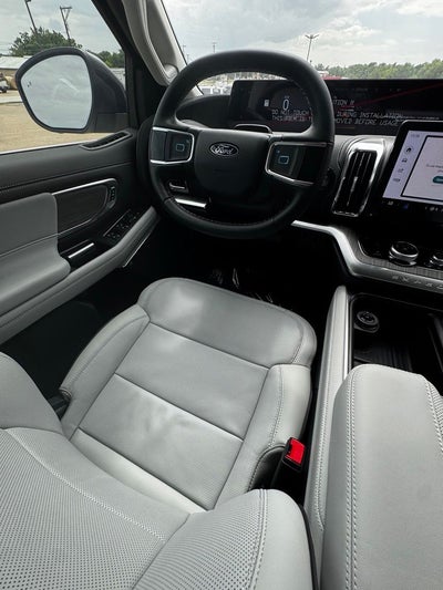 2026 Ford Expedition Platinum
