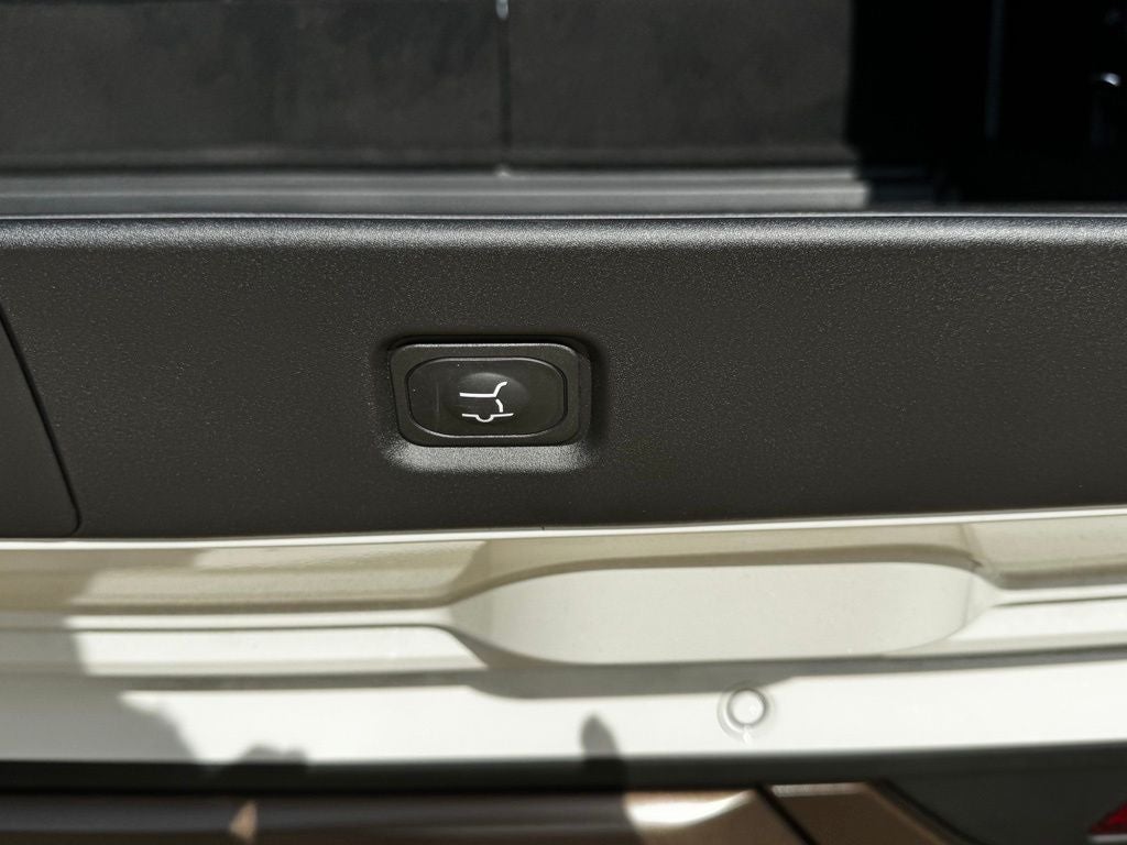 2027 Ford Expedition King Ranch