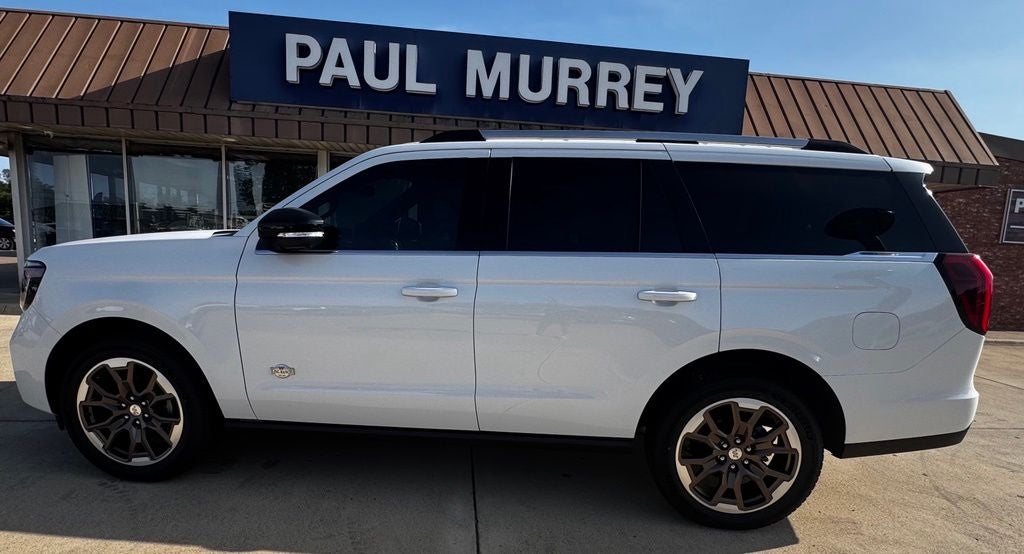 2027 Ford Expedition King Ranch
