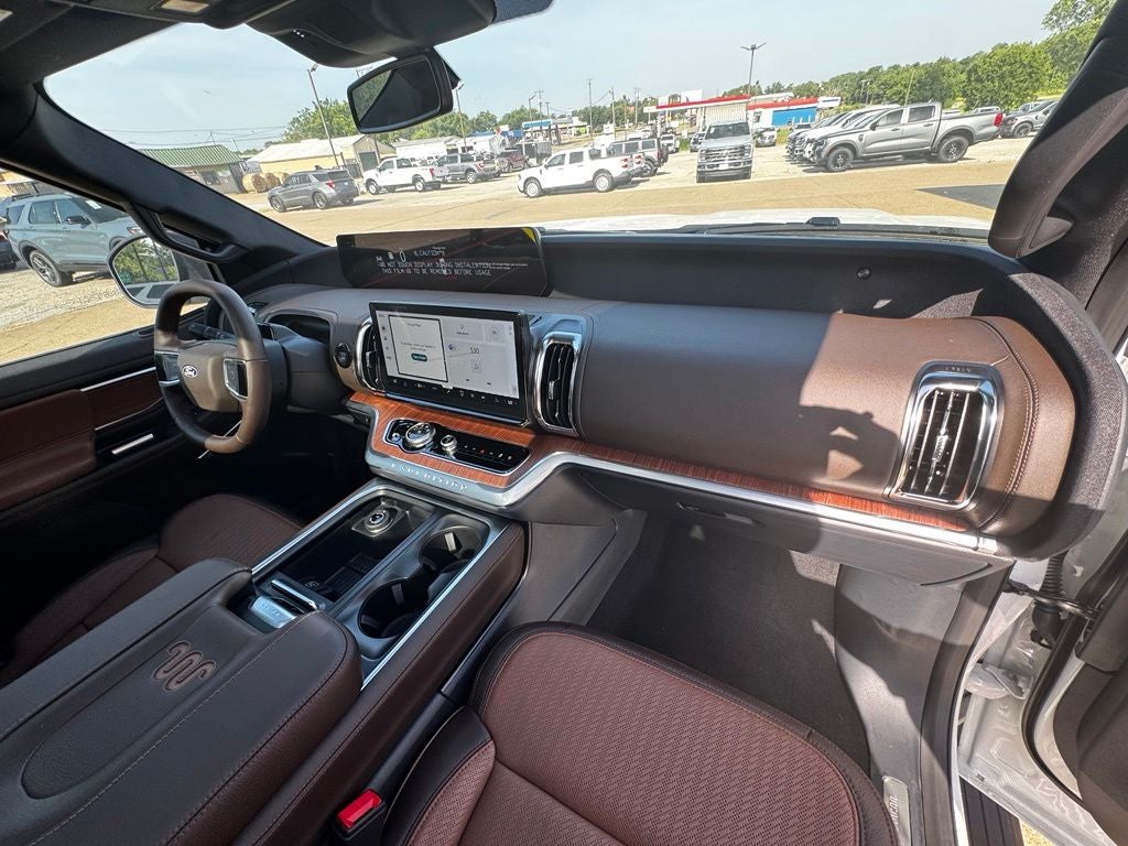 2027 Ford Expedition King Ranch