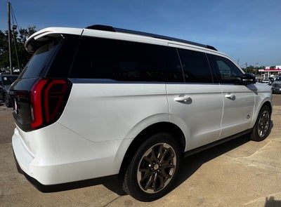 2027 Ford Expedition King Ranch
