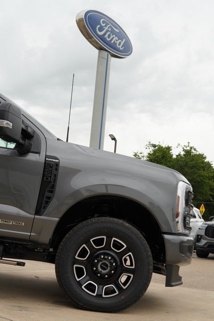 2025 Ford F-250SD Platinum