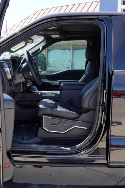 2025 Ford F-350SD Platinum