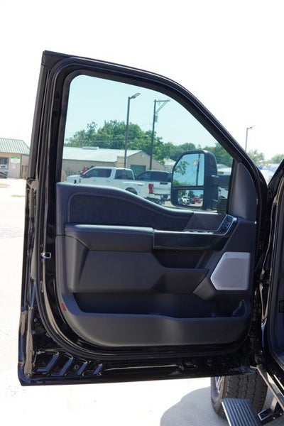 2025 Ford F-350SD Platinum