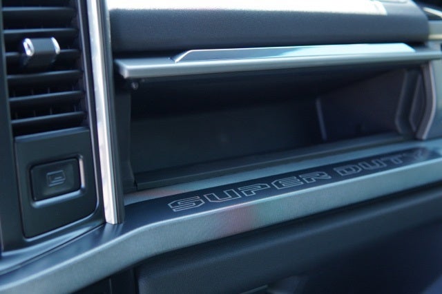 2025 Ford F-350SD Platinum