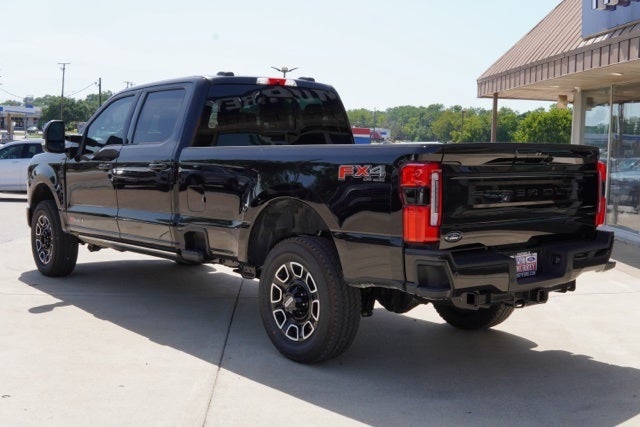 2025 Ford F-350SD Platinum