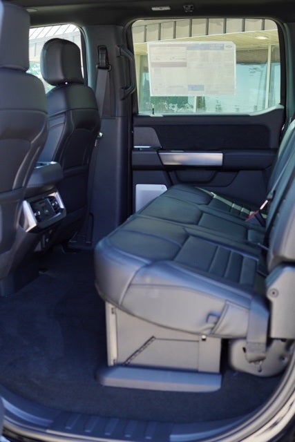 2025 Ford F-350SD Platinum