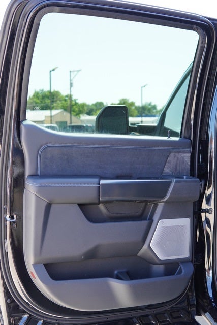 2025 Ford F-350SD Platinum