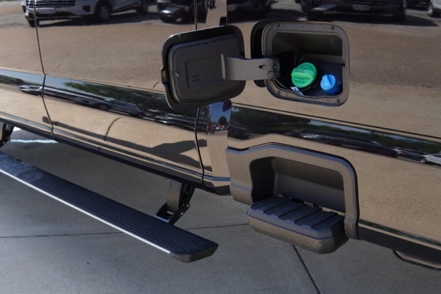 2025 Ford F-350SD Platinum