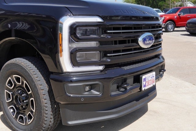 2025 Ford F-350SD Platinum