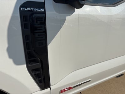 2025 Ford F-350SD Platinum