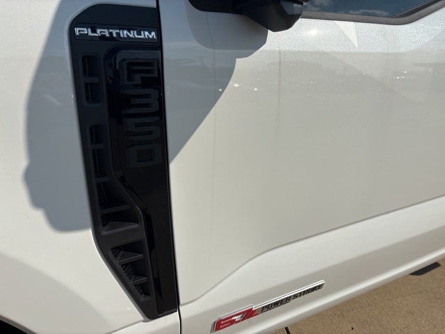 2025 Ford F-350SD Platinum