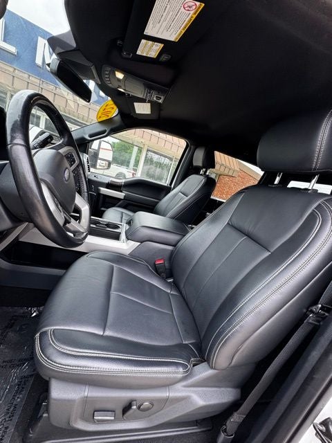 2022 Ford F-350SD Lariat