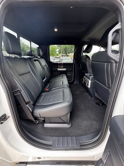 2022 Ford F-350SD Lariat