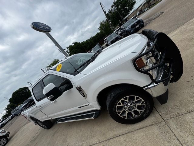 2022 Ford F-350SD Lariat
