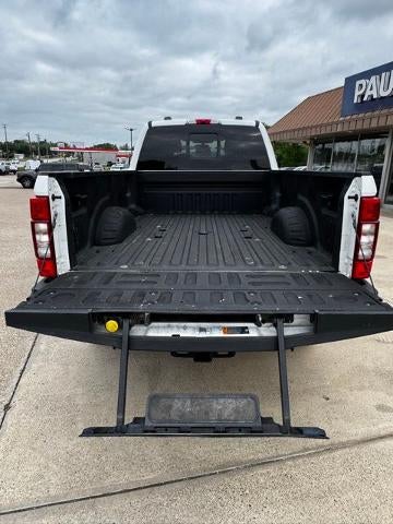 2022 Ford F-350SD Lariat