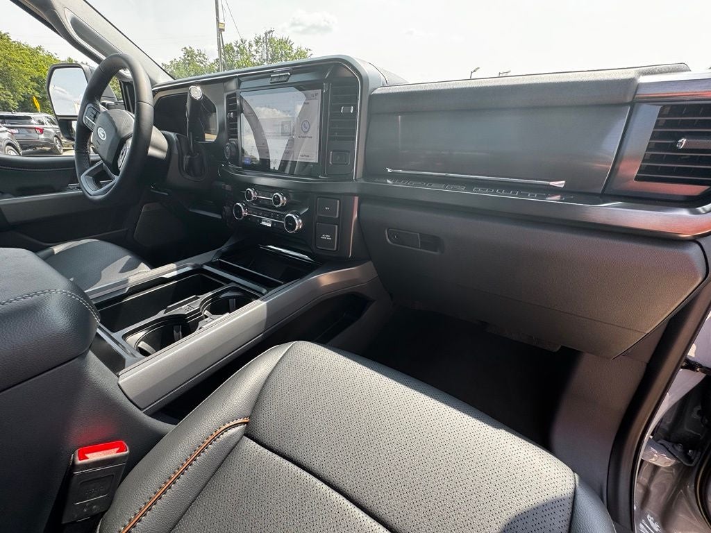 2026 Ford F-350SD Lariat