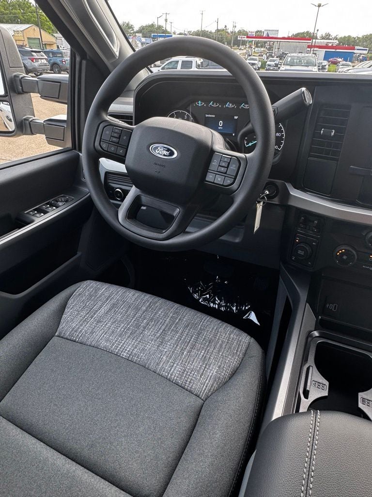 2026 Ford F-350SD F-350® XLT