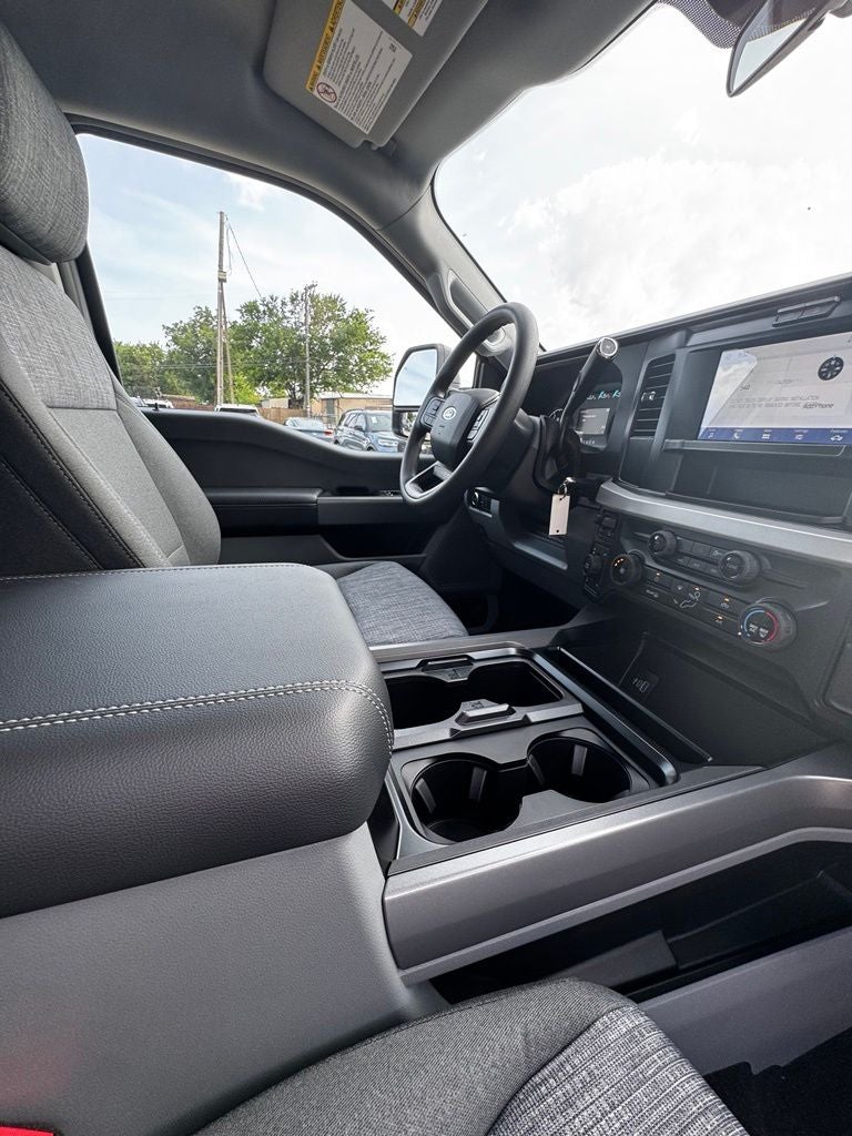 2026 Ford F-350SD F-350® XLT