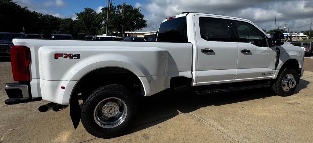 2026 Ford F-350SD XLT DRW