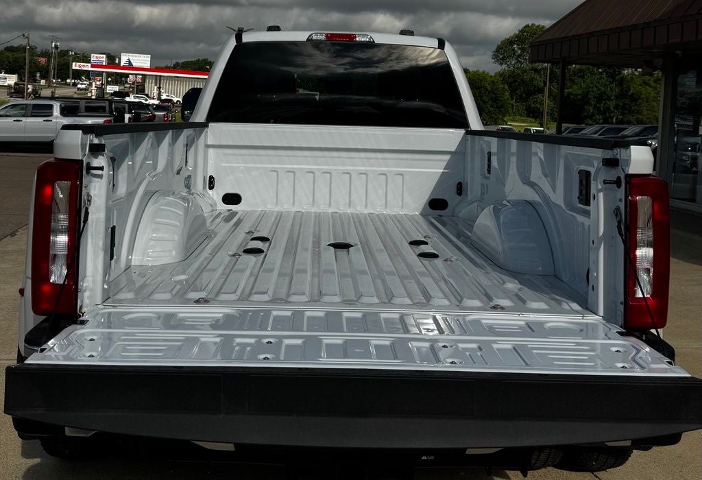 2026 Ford F-350SD XLT DRW