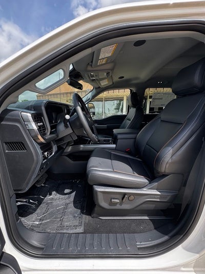 2026 Ford F-350SD Lariat DRW