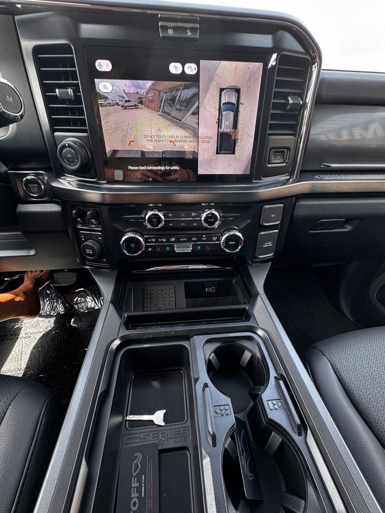 2026 Ford F-350SD Lariat DRW