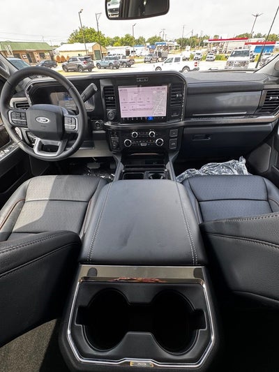 2026 Ford F-350SD Lariat DRW