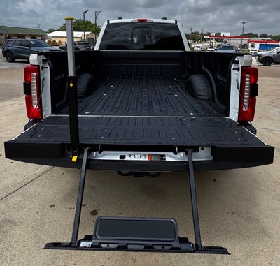 2026 Ford F-350SD Lariat DRW