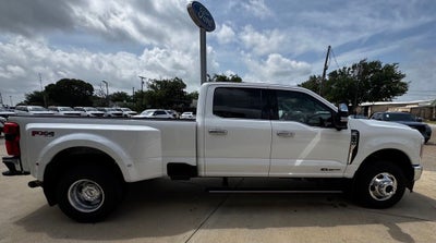 2026 Ford F-350SD Lariat DRW