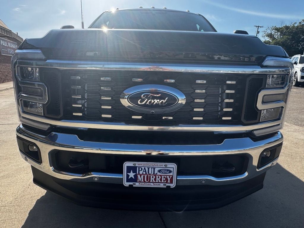 2026 Ford F-350SD Lariat DRW