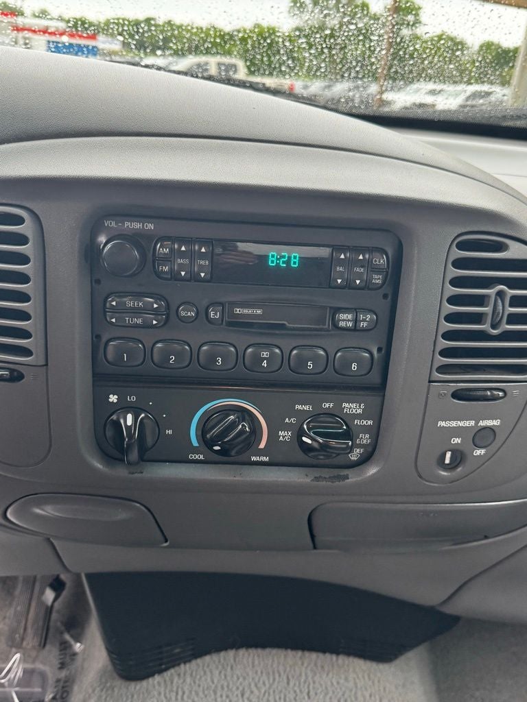 1998 Ford F-150 Base