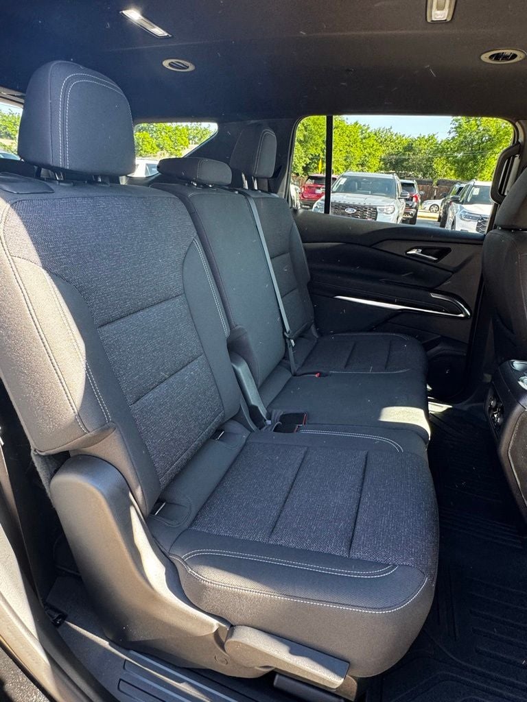 2024 Chevrolet Traverse LS