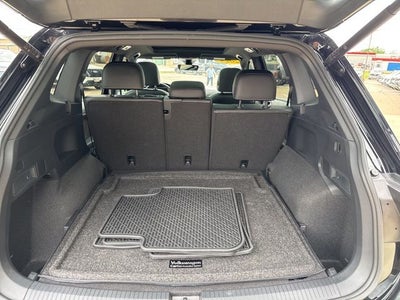 2024 Volkswagen Tiguan 2.0T SEL R-Line